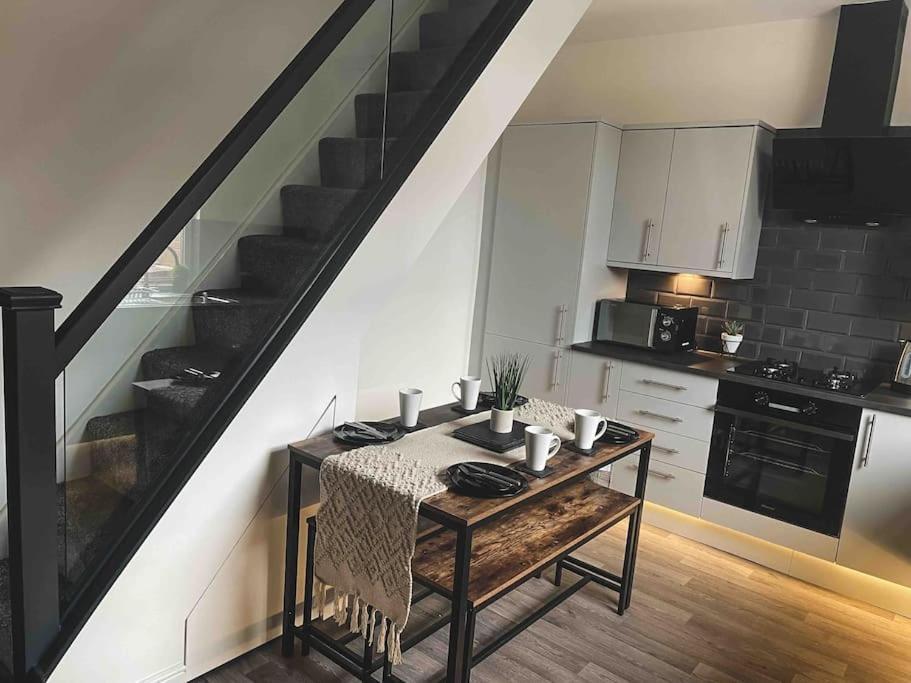 Comfortable Home In Bolton Farnworth Eksteriør billede
